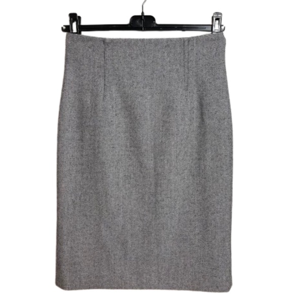 Classic High-Waisted Pencil Skirt - Size 1 (XS) - Made in Canada - Picture 1 of 5